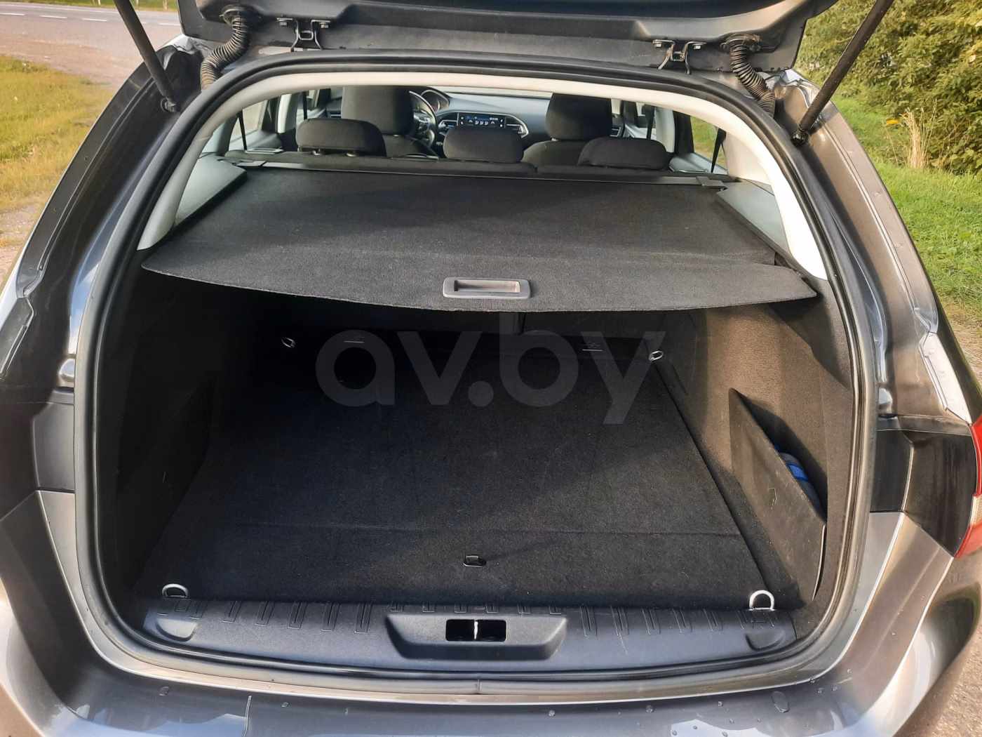 Peugeot 308 фото 8