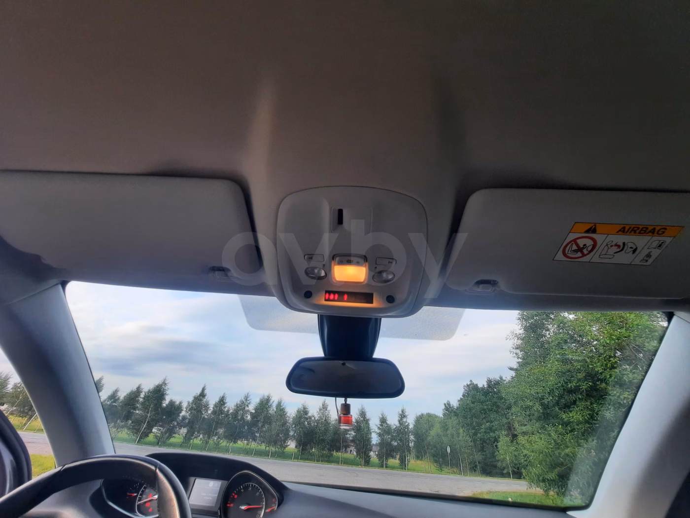 Peugeot 308 фото 13