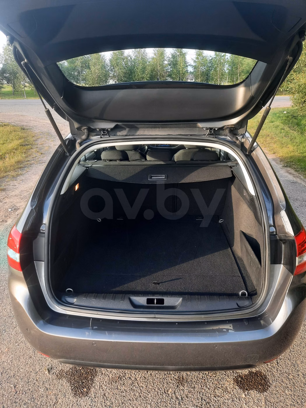 Peugeot 308 фото 9