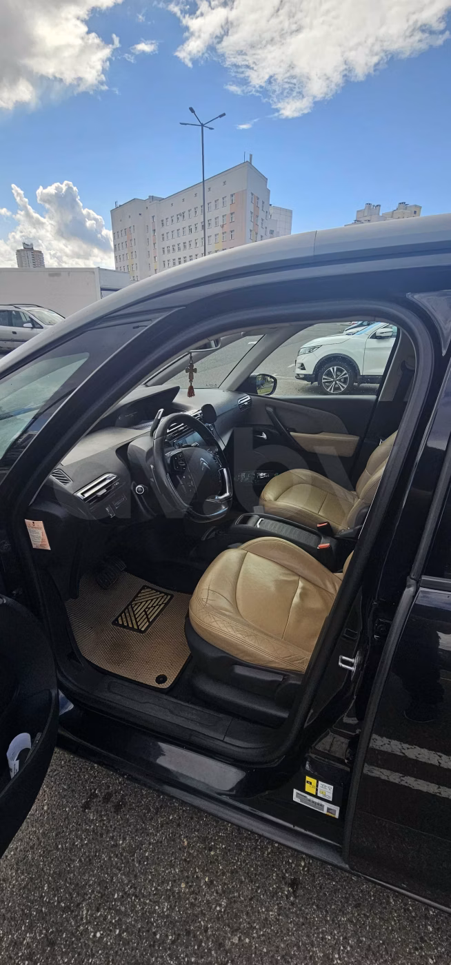 Citroen C4 Grand Picasso фото 9
