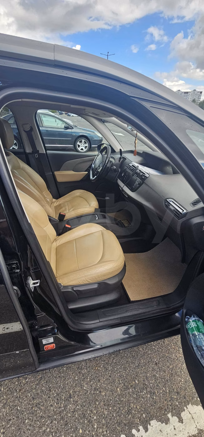 Citroen C4 Grand Picasso фото 8