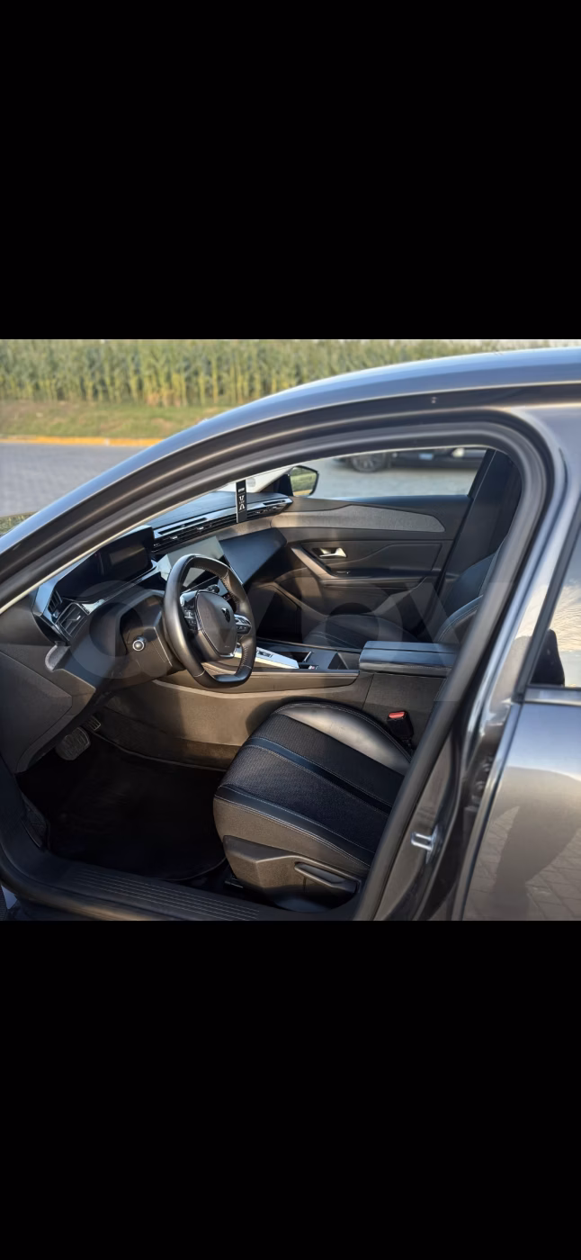 Peugeot 308 фото 9