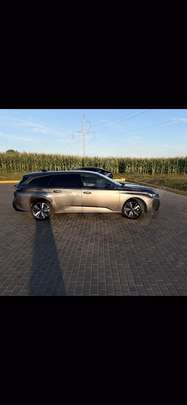 Peugeot 308 фото 8