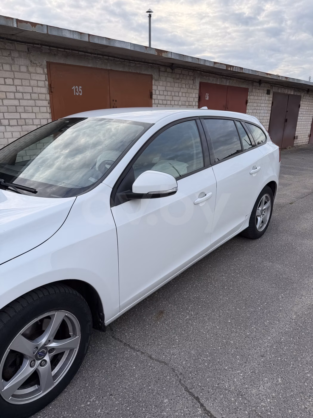 Volvo V60 фото 4