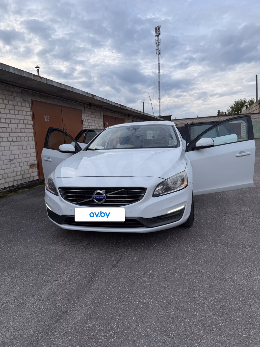 Volvo V60
