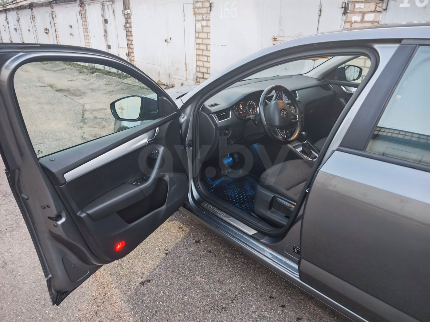 Skoda Octavia фото 8