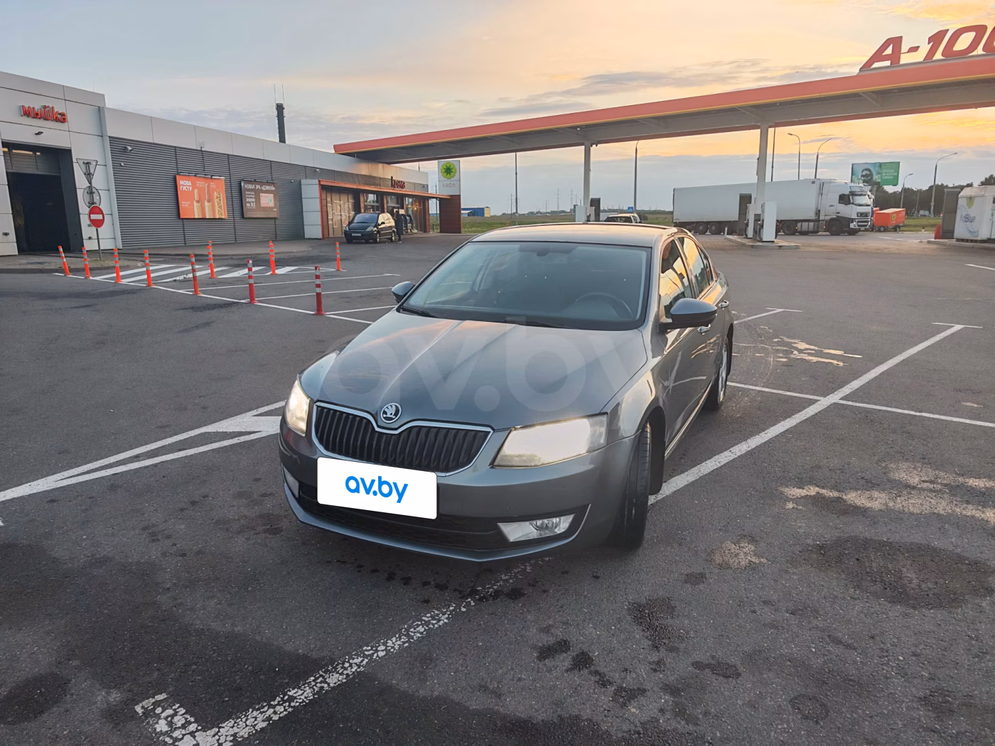 Skoda Octavia фото 2