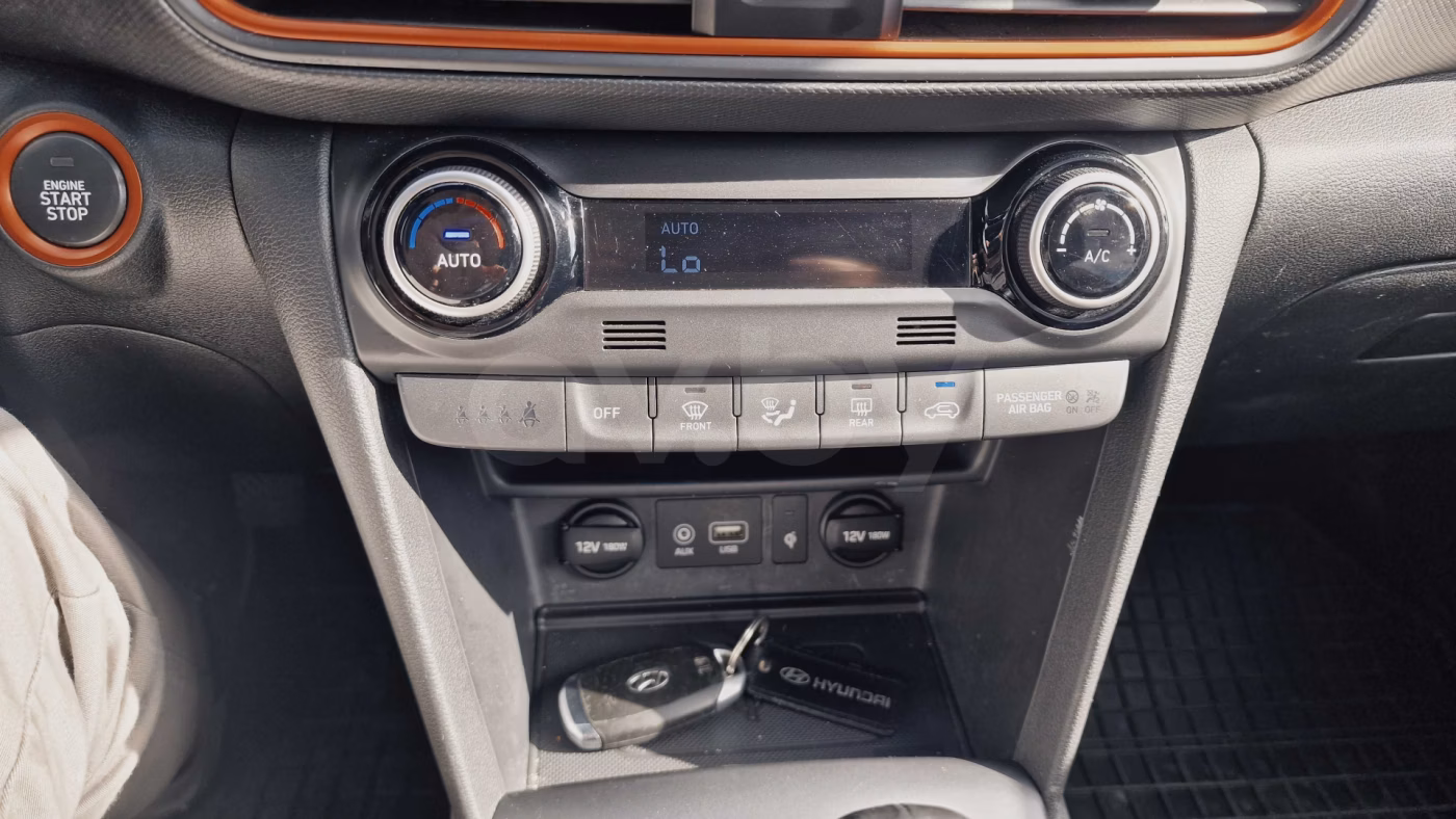 Hyundai Kona фото 12