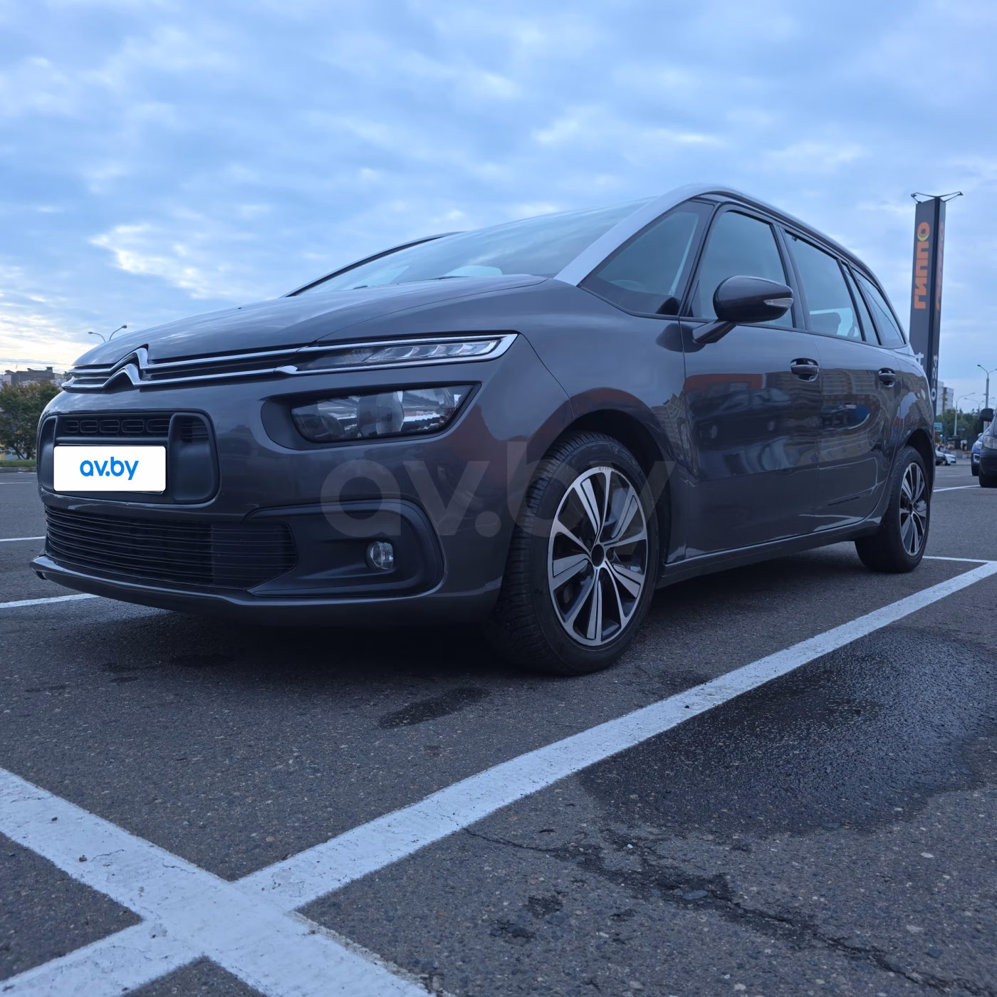 Citroen C4 Grand Spacetourer фото 9