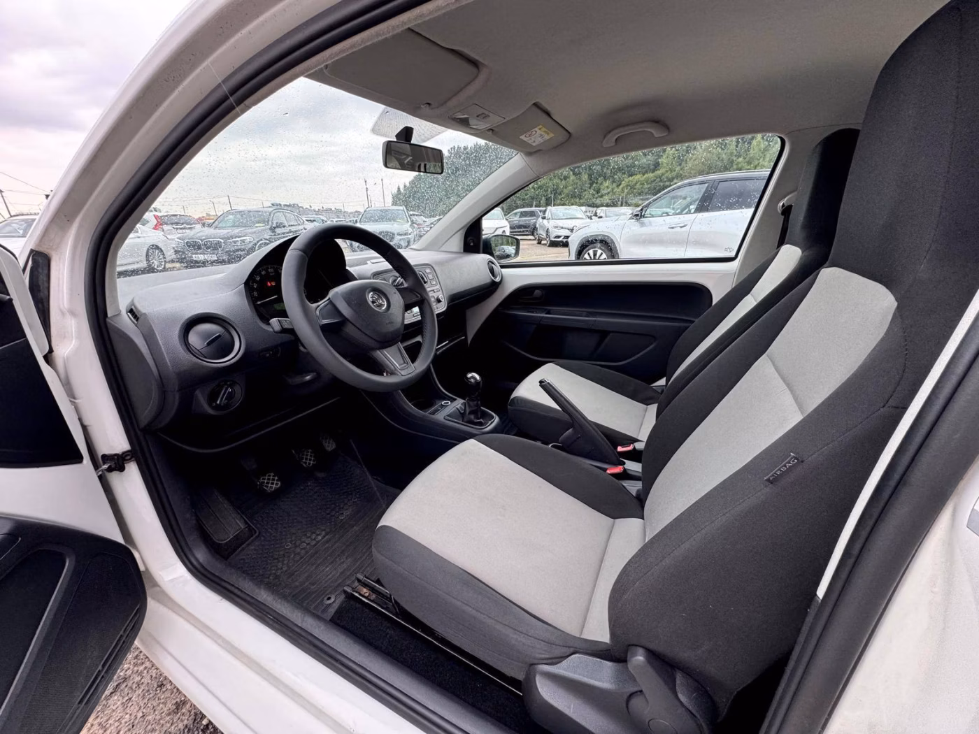 Skoda Citigo фото 8