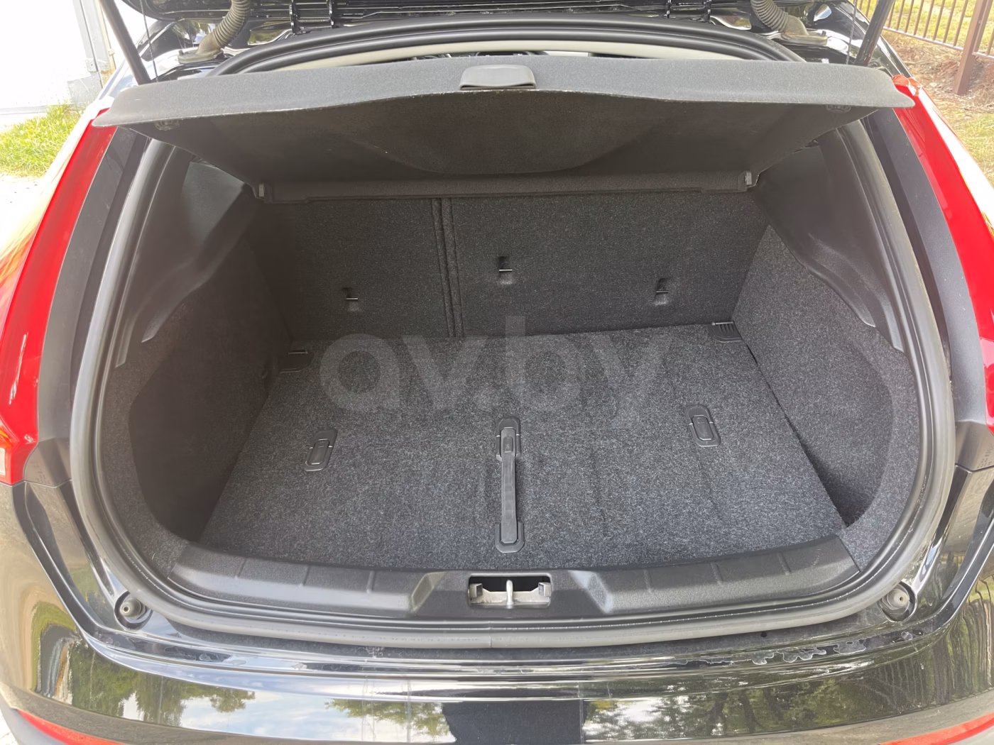 Volvo V40 Cross Country фото 22