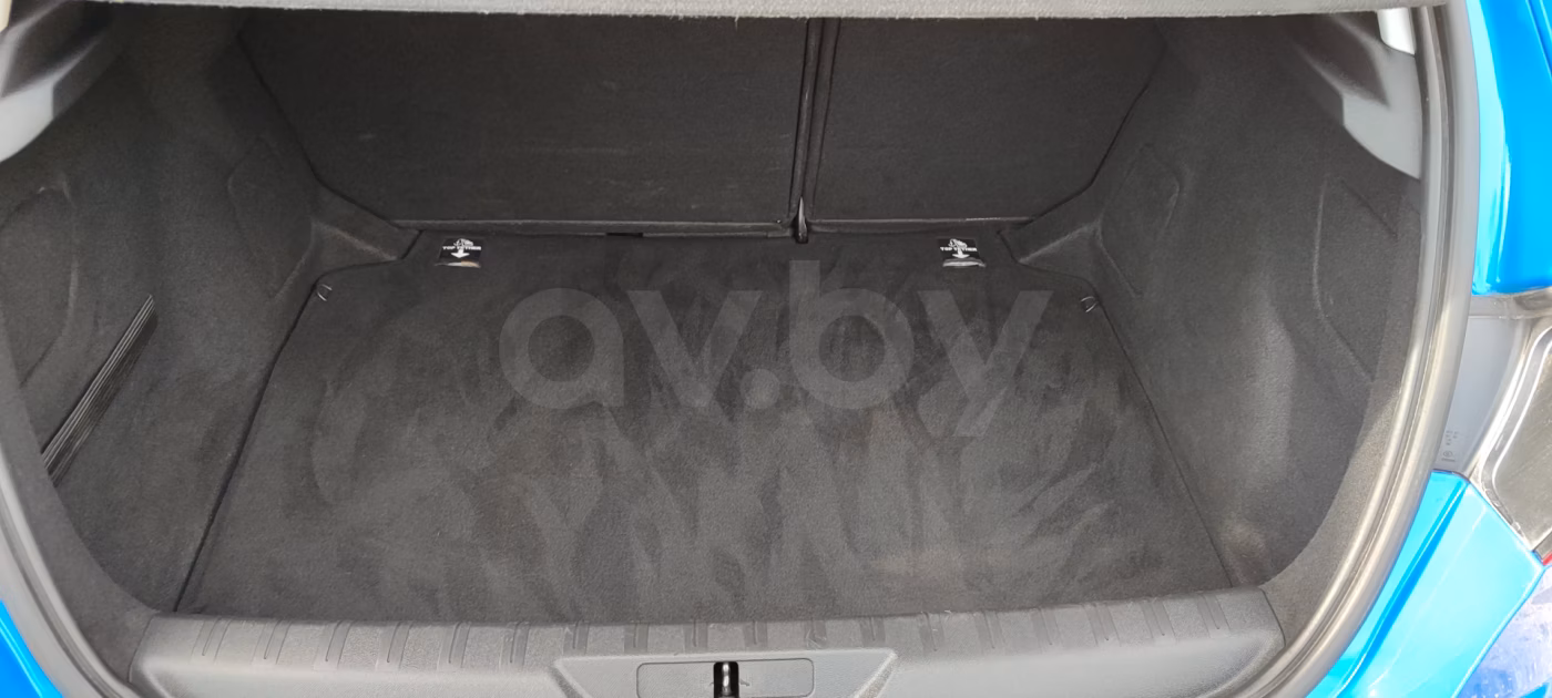 Peugeot 308 фото 7
