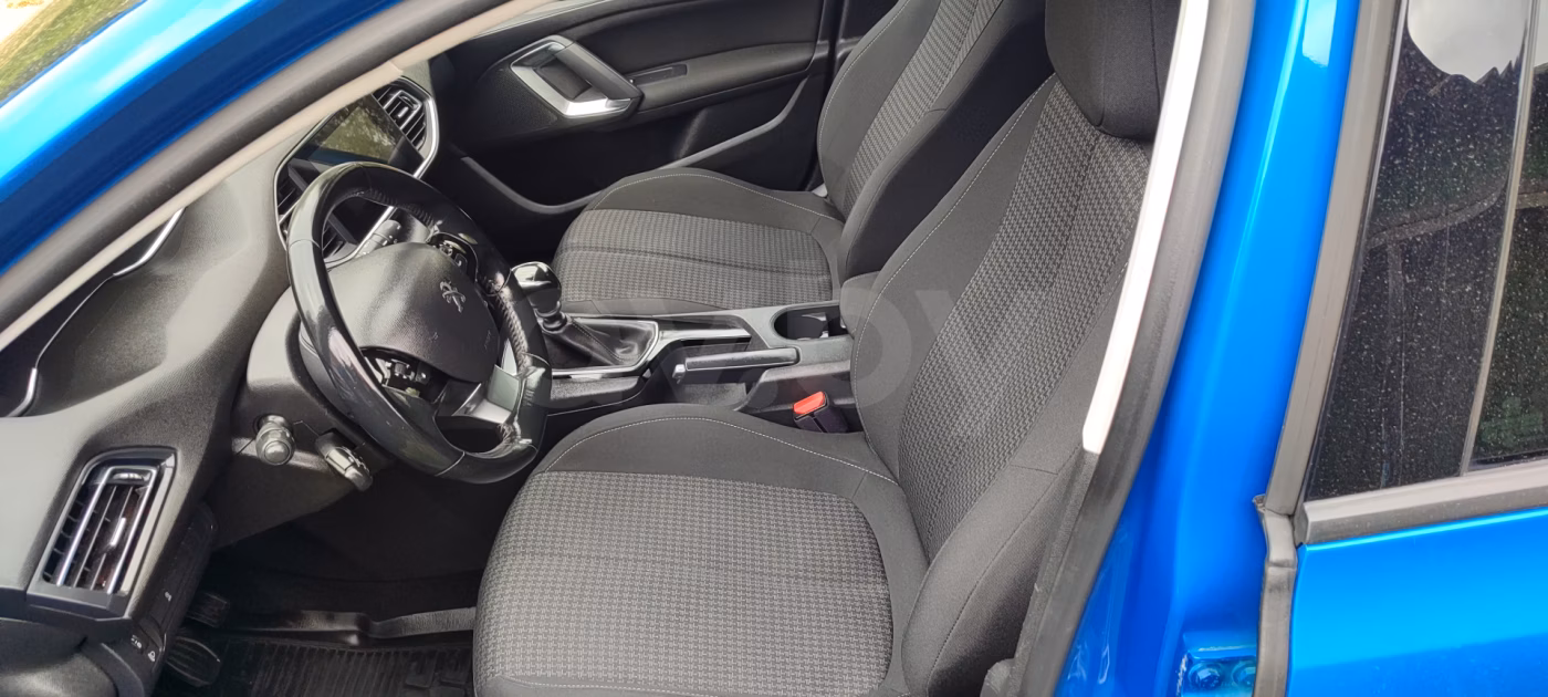 Peugeot 308 фото 10