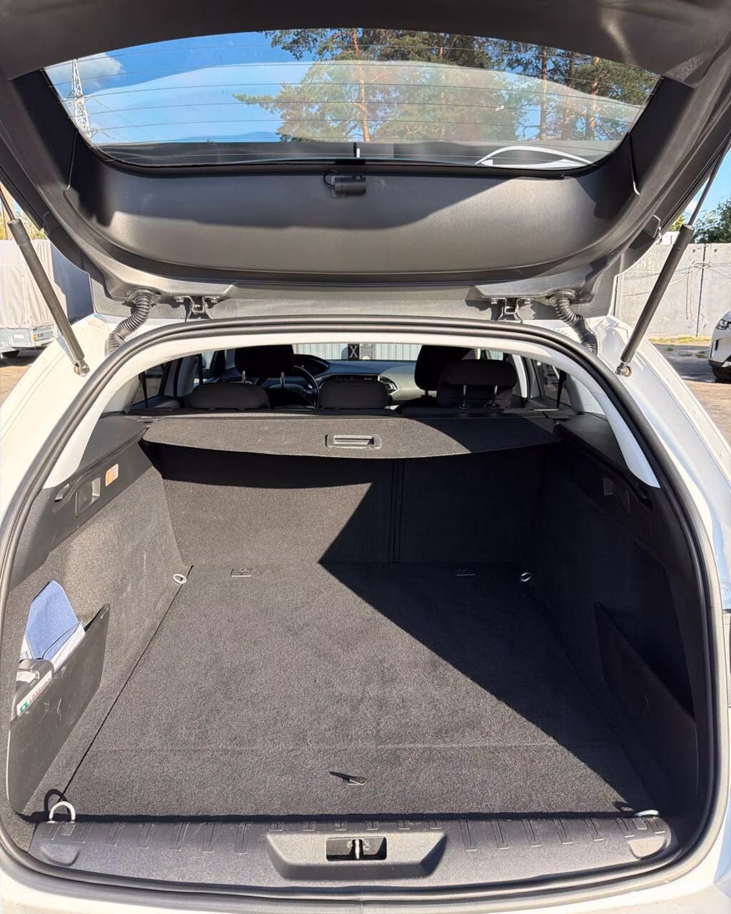 Peugeot 308 фото 10