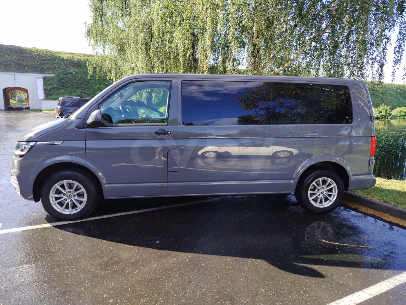 Volkswagen Caravelle фото 4