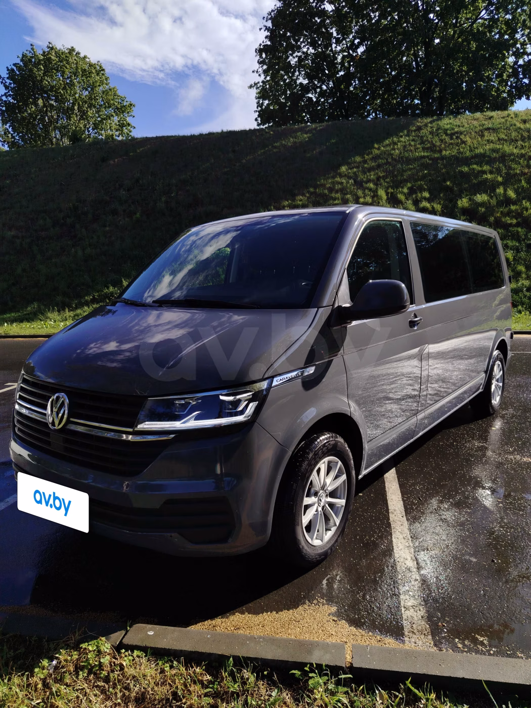 Volkswagen Caravelle фото 16