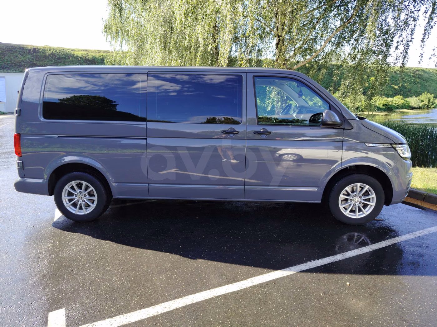 Volkswagen Caravelle фото 14