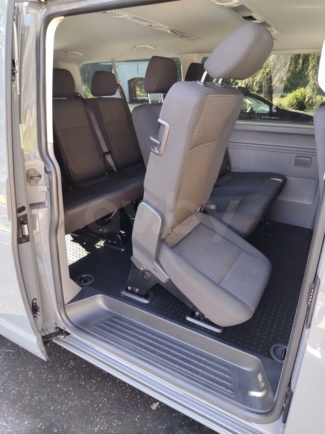 Volkswagen Caravelle фото 27
