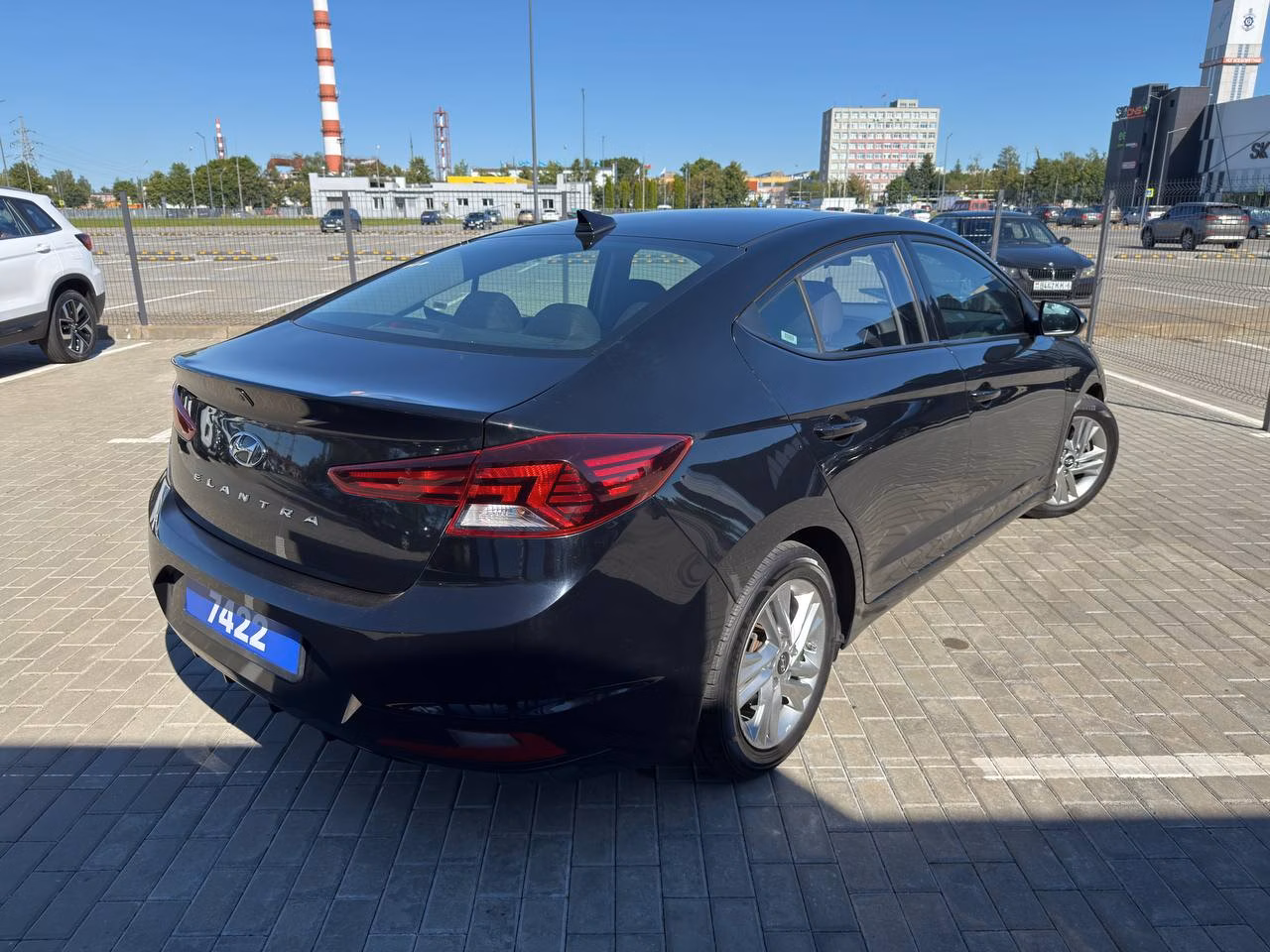 Hyundai Elantra фото 6