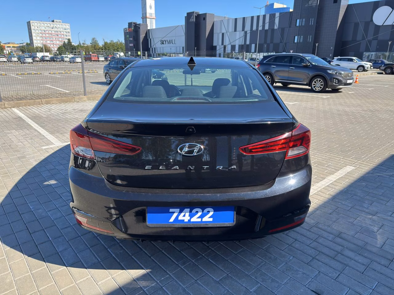 Hyundai Elantra фото 7