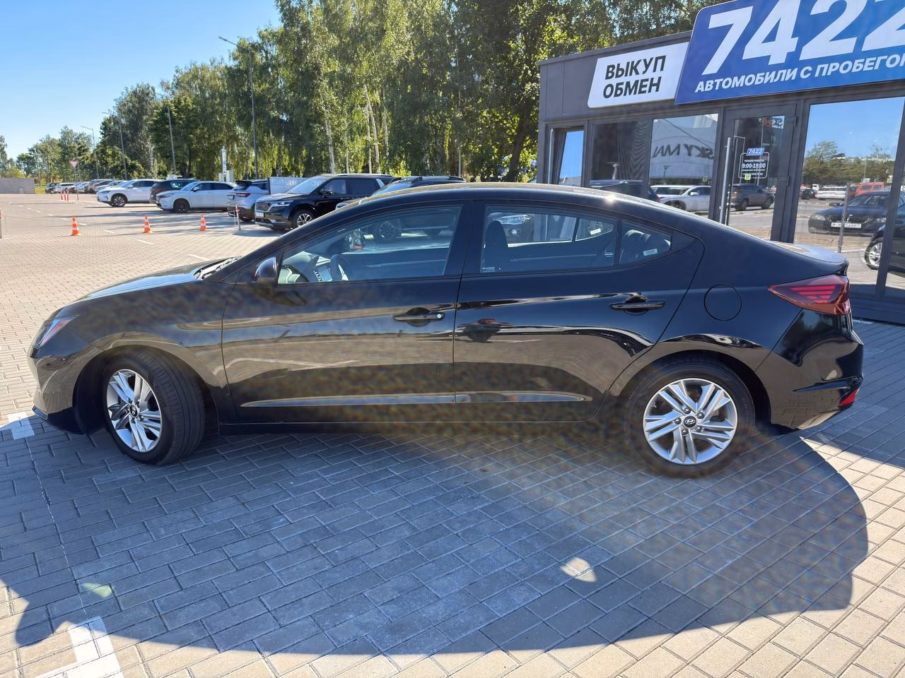 Hyundai Elantra фото 9