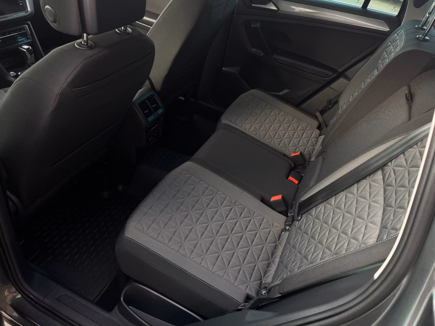 Volkswagen Tiguan фото 18