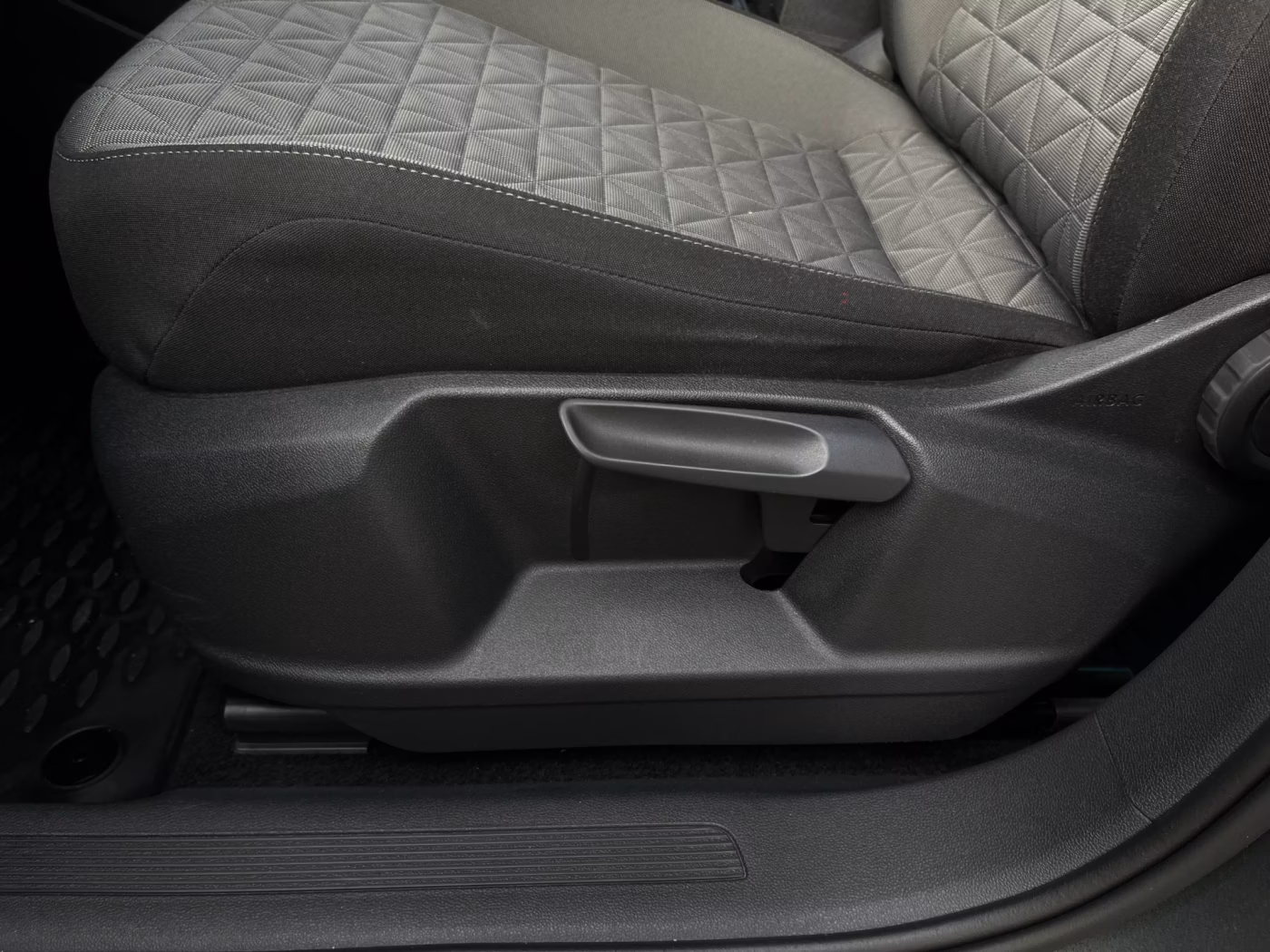 Volkswagen Tiguan фото 10