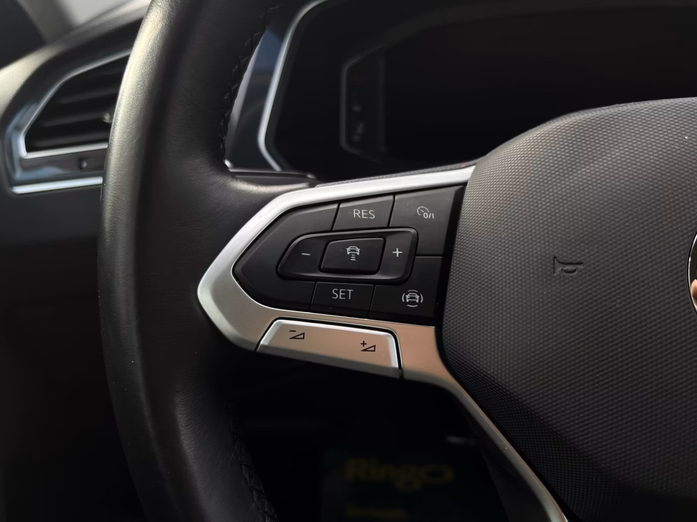 Volkswagen Tiguan фото 12