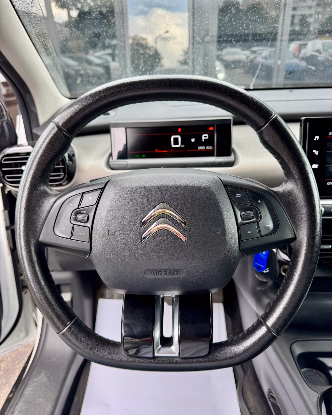 Citroen C4 Cactus фото 15