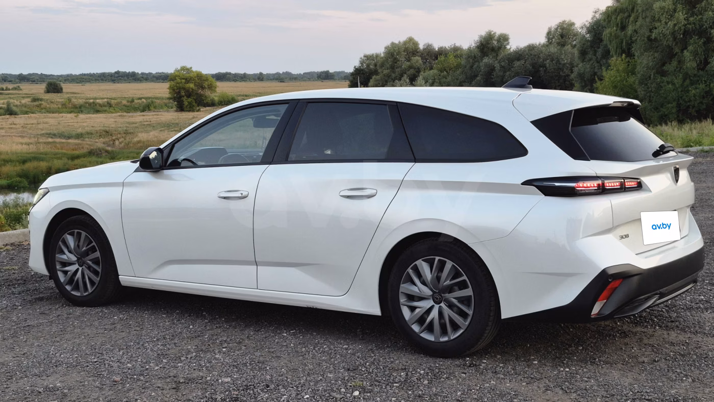 Peugeot 308 фото 2