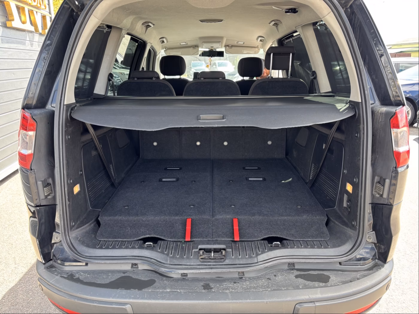 Ford Galaxy фото 8