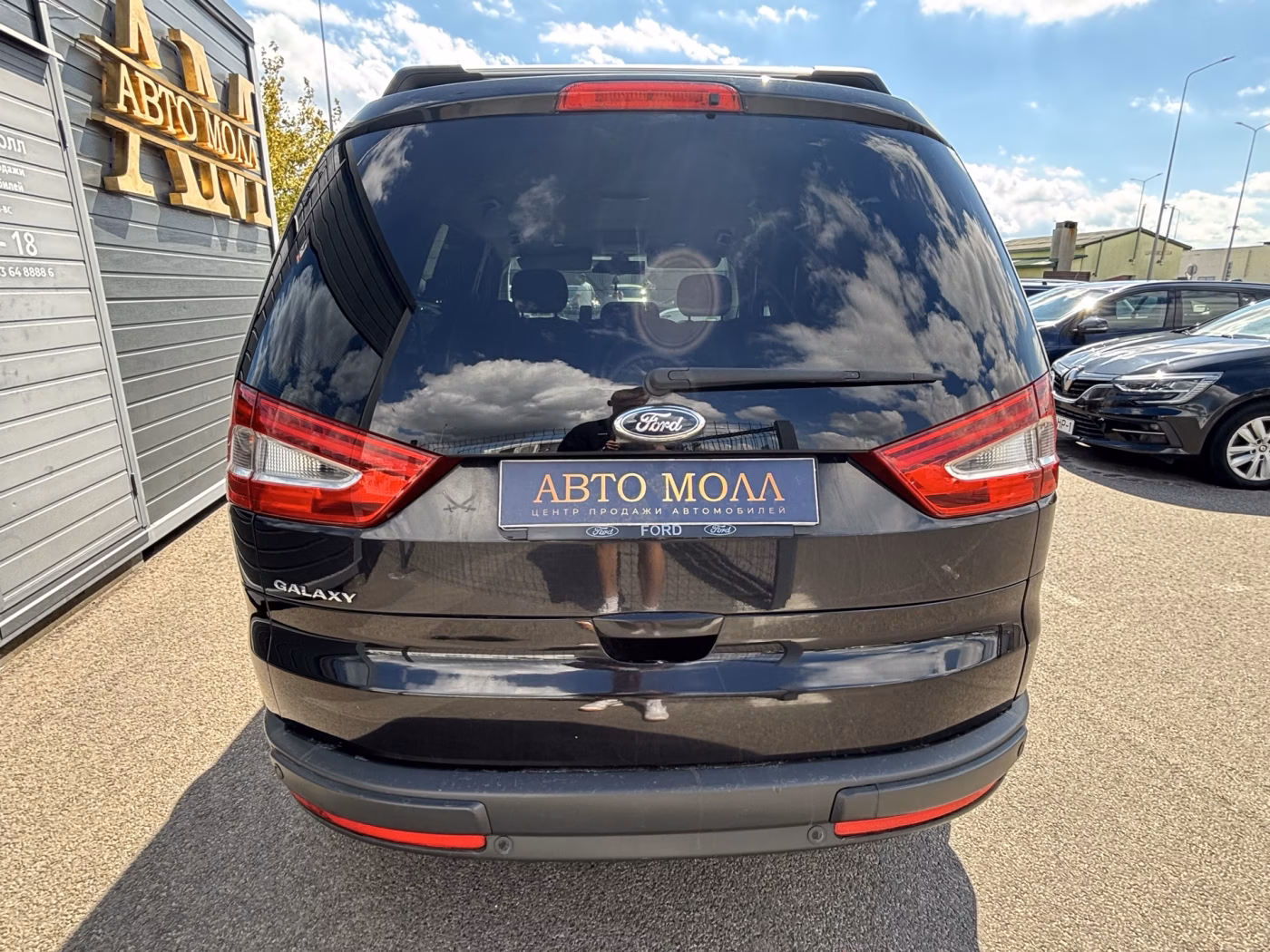 Ford Galaxy фото 4