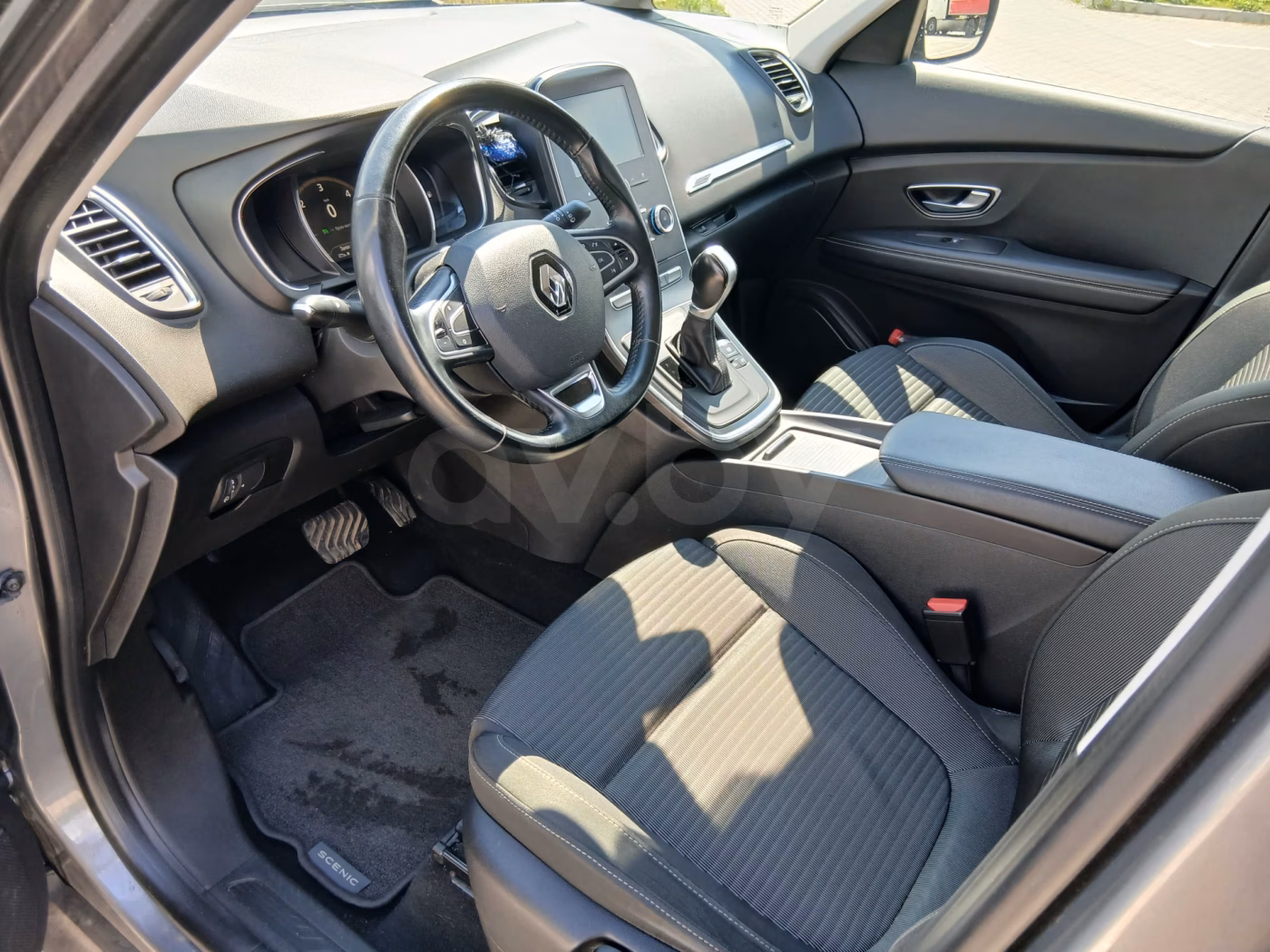 Renault Grand Scenic фото 10