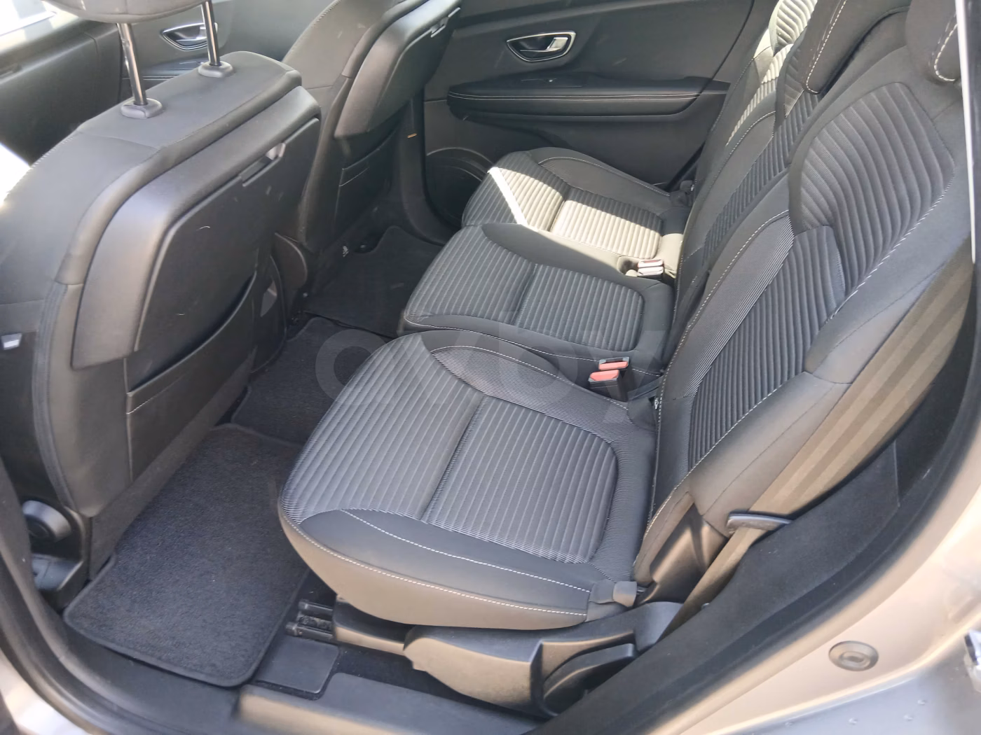 Renault Grand Scenic фото 15
