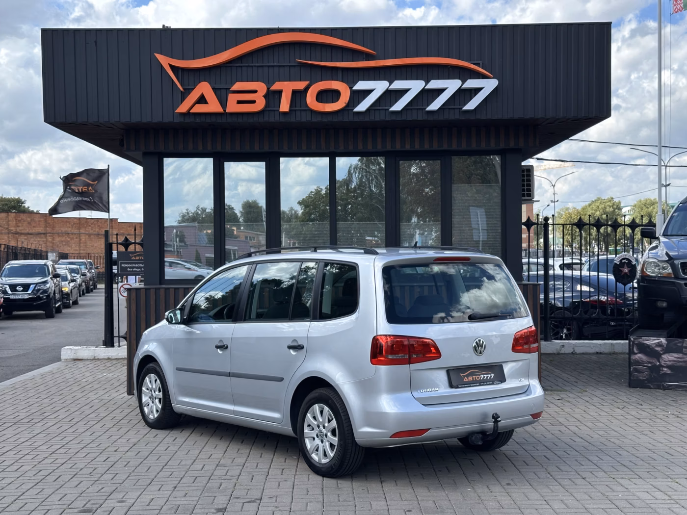 Volkswagen Touran фото 4