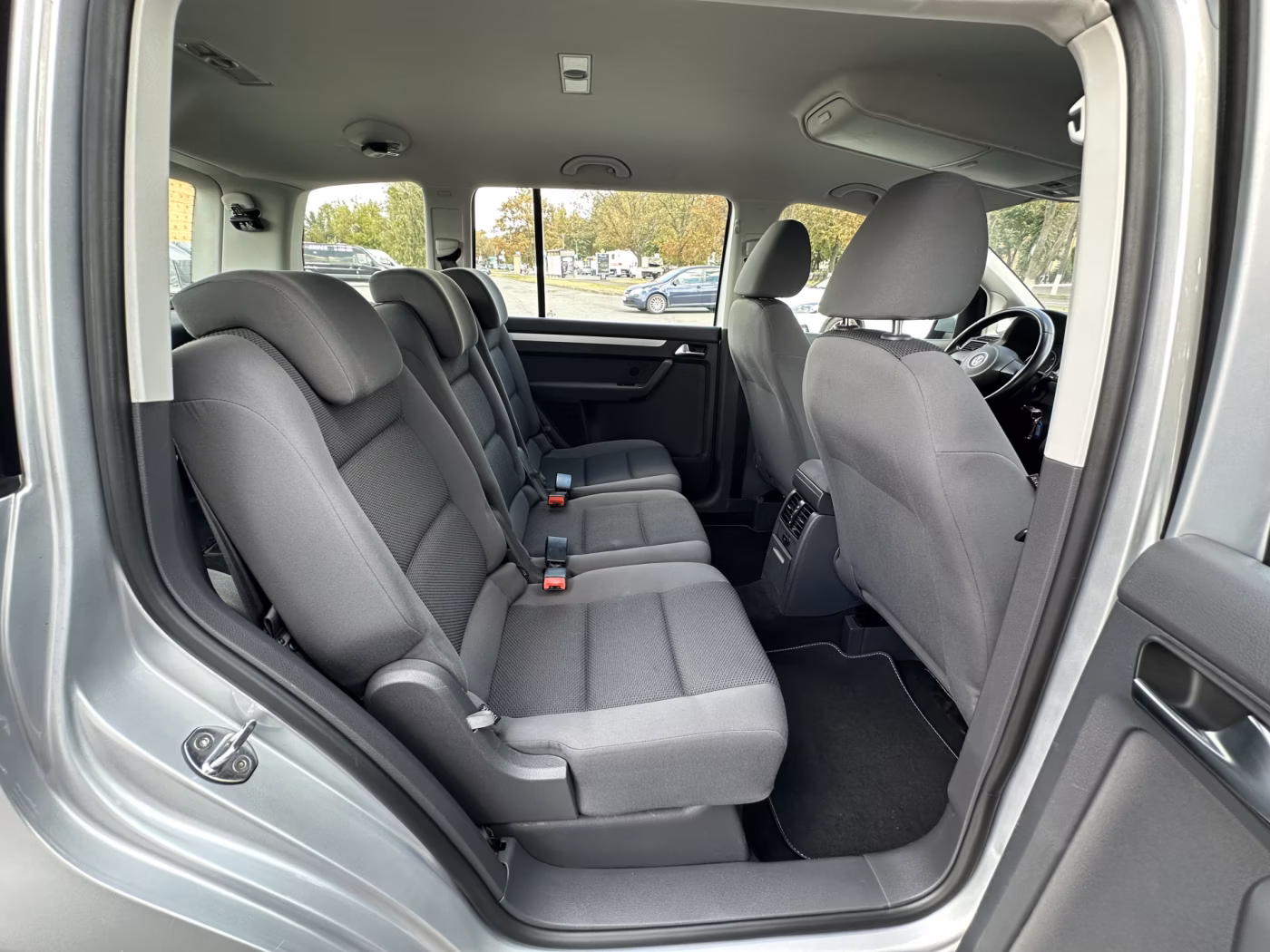 Volkswagen Touran фото 14