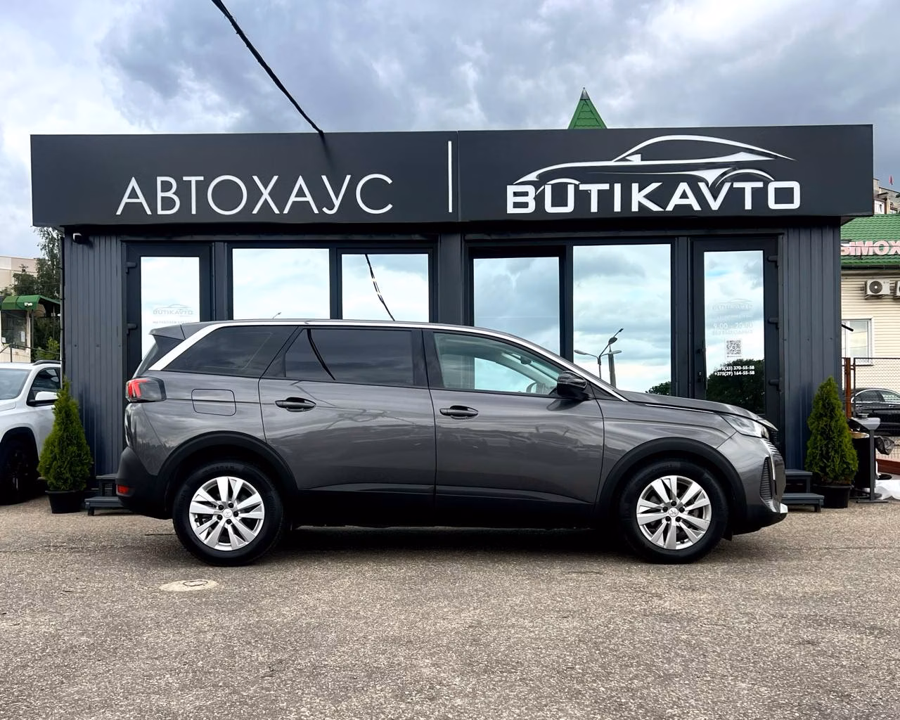 Peugeot 5008 фото 8