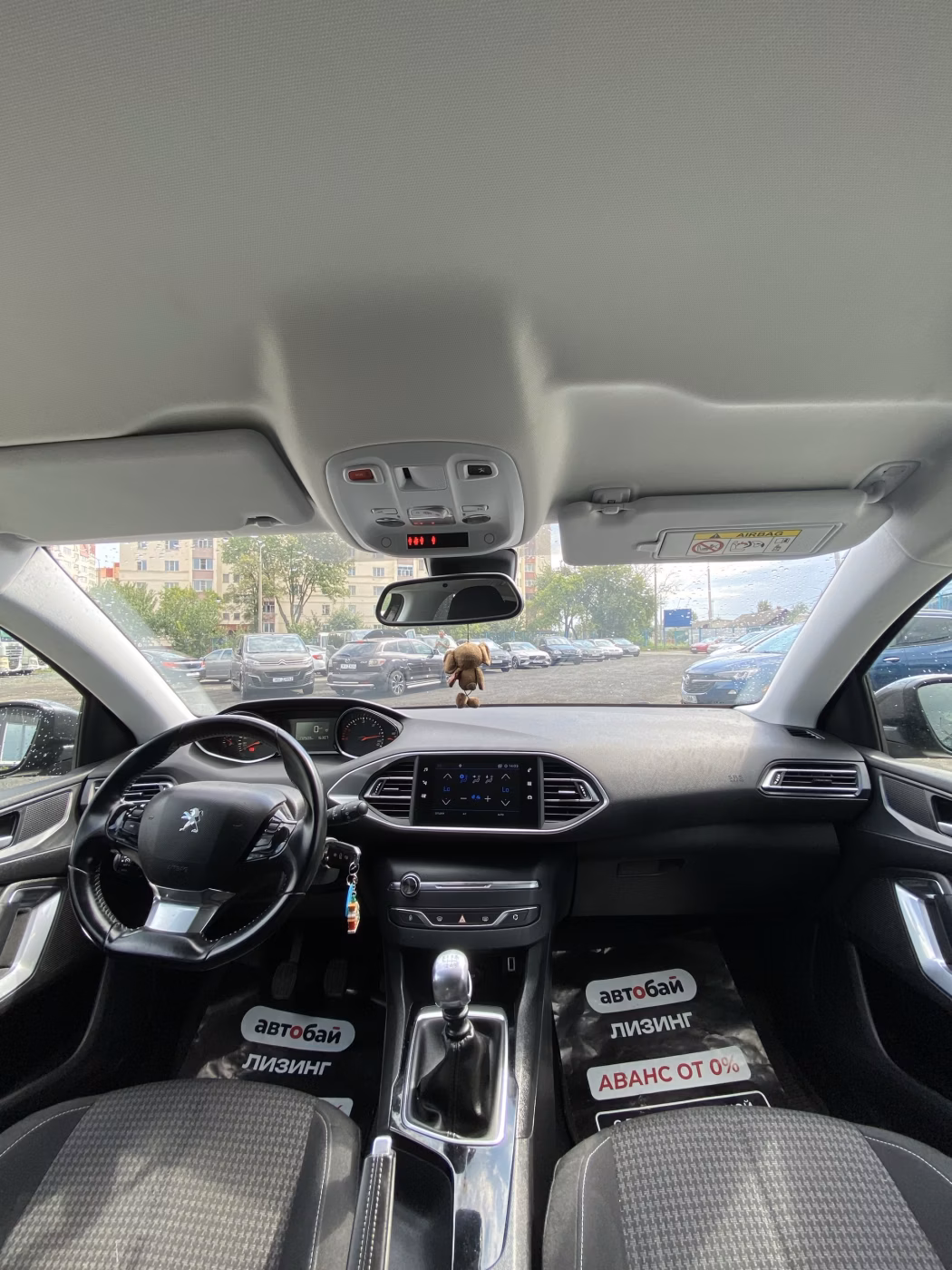 Peugeot 308 фото 17