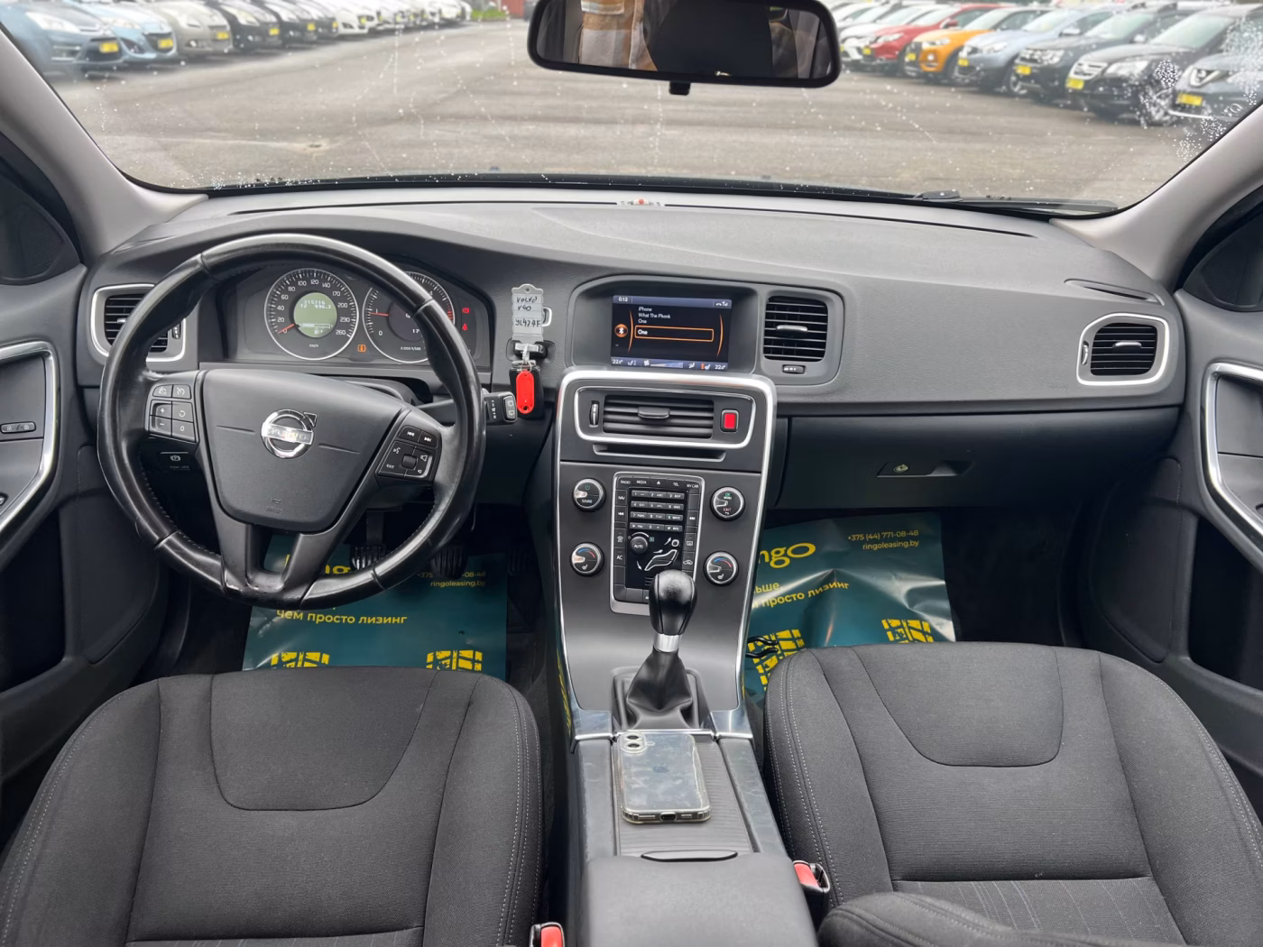 Volvo V60 фото 12
