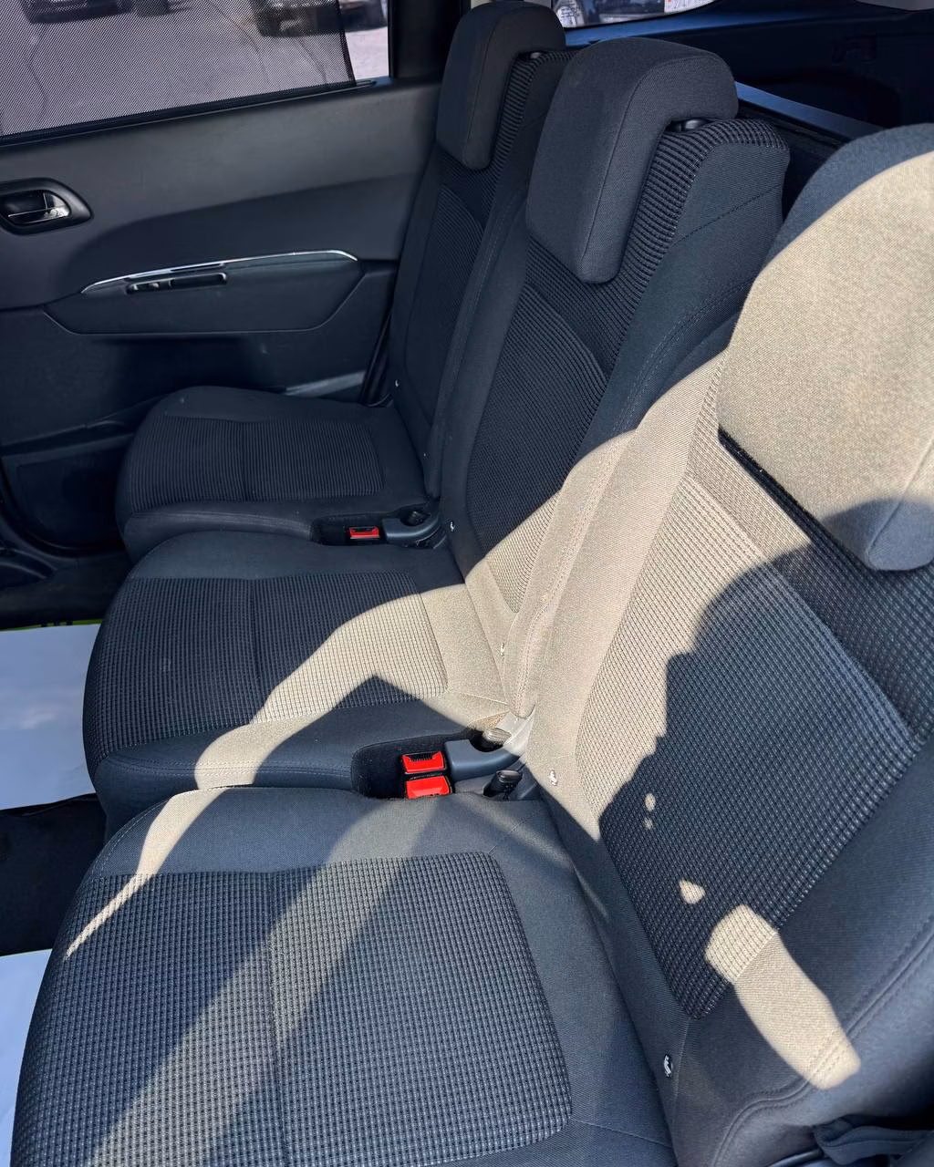 Peugeot 5008 фото 13
