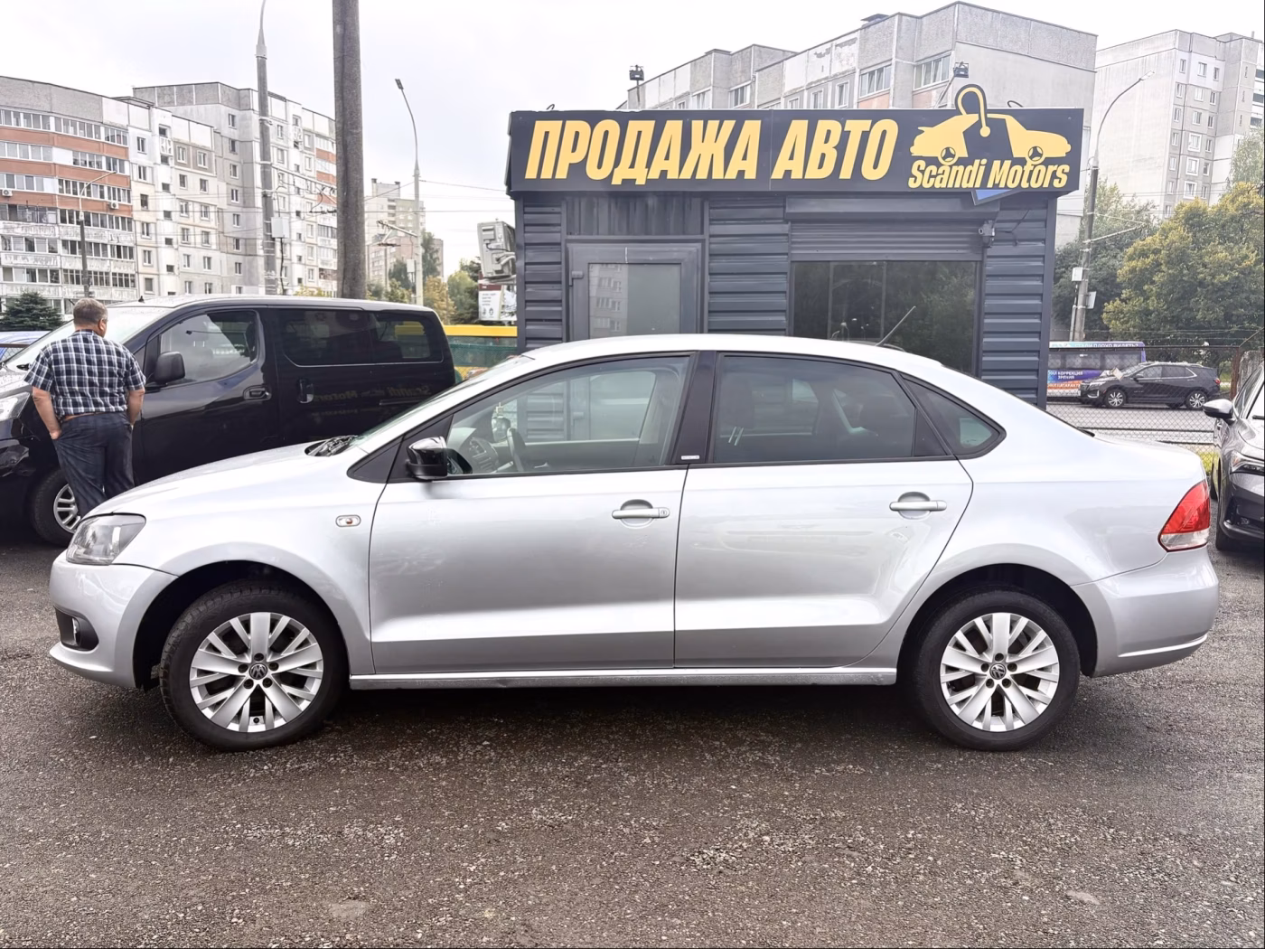 Volkswagen Polo Sedan фото 8