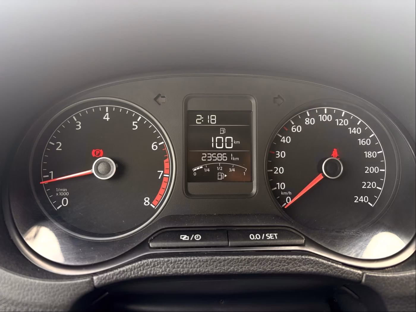 Volkswagen Polo Sedan фото 11