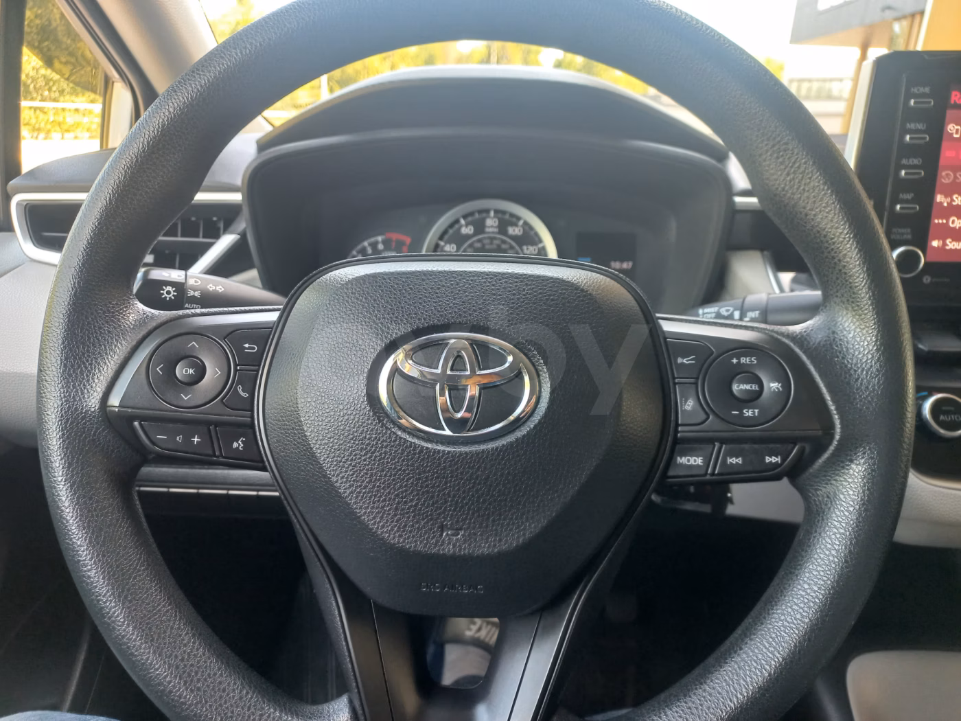 Toyota Corolla фото 9