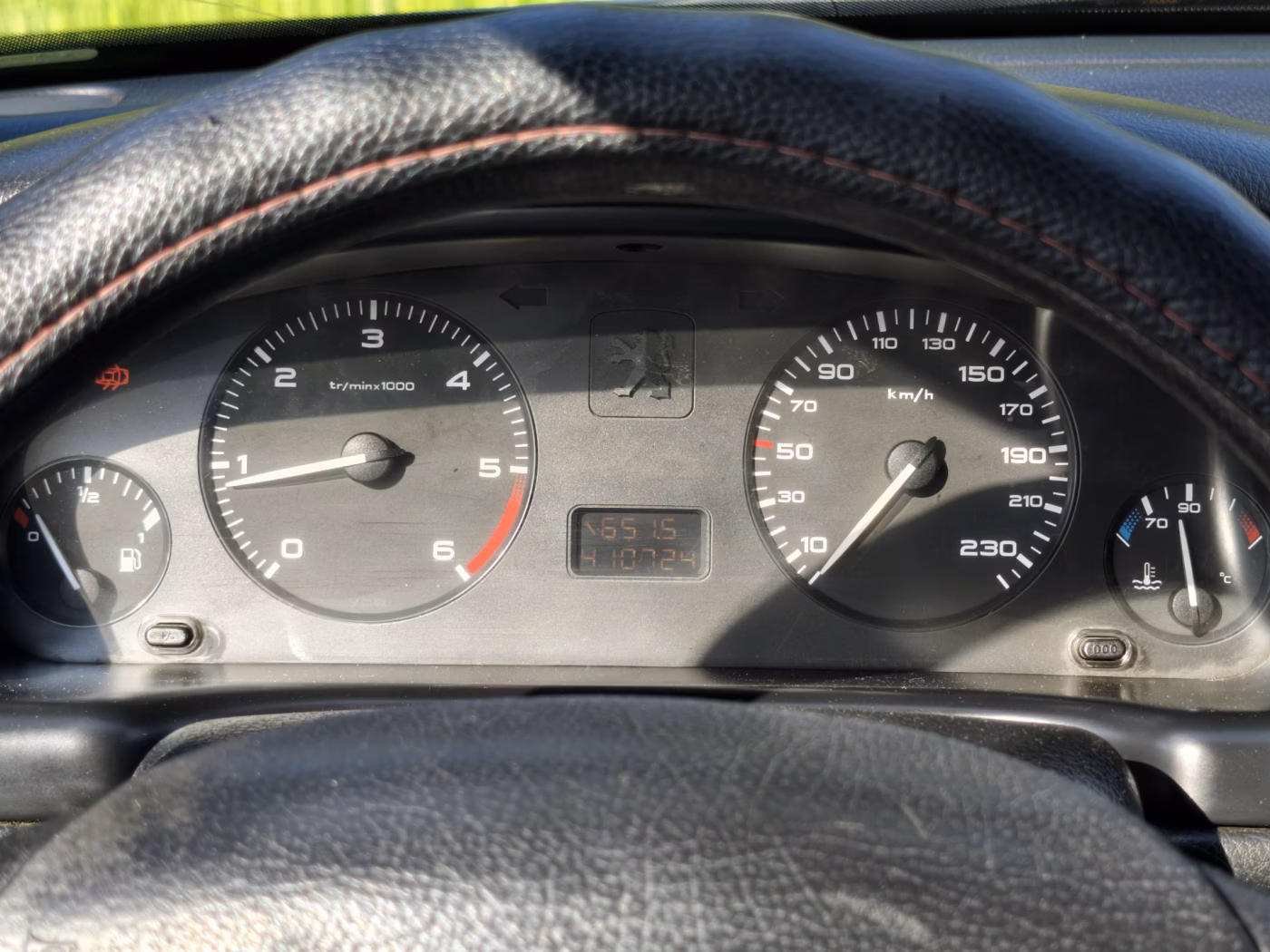 Peugeot 406 фото 16