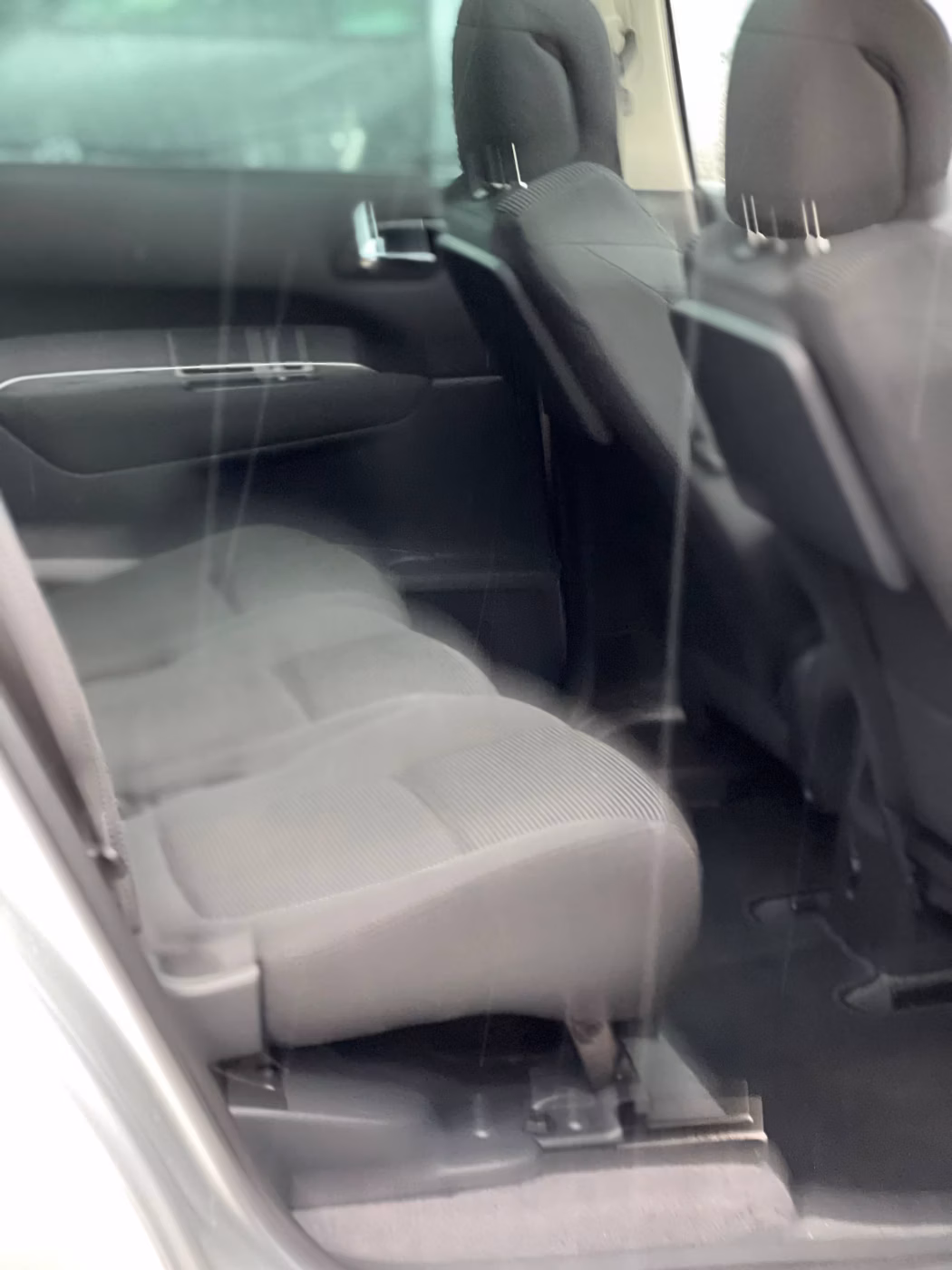 Peugeot 5008 фото 15
