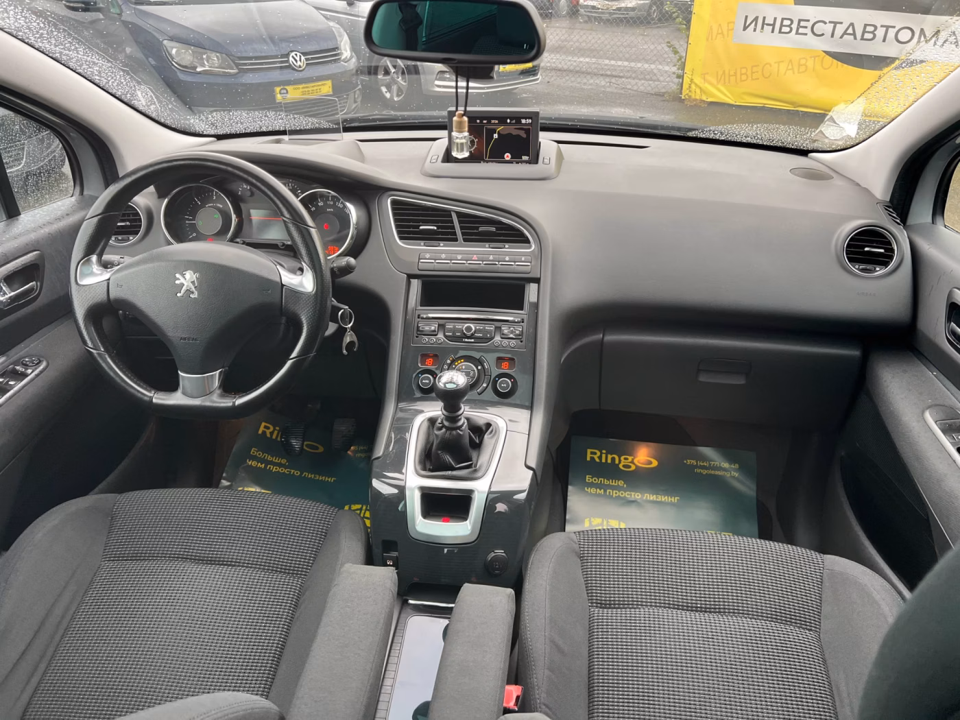Peugeot 5008 фото 21