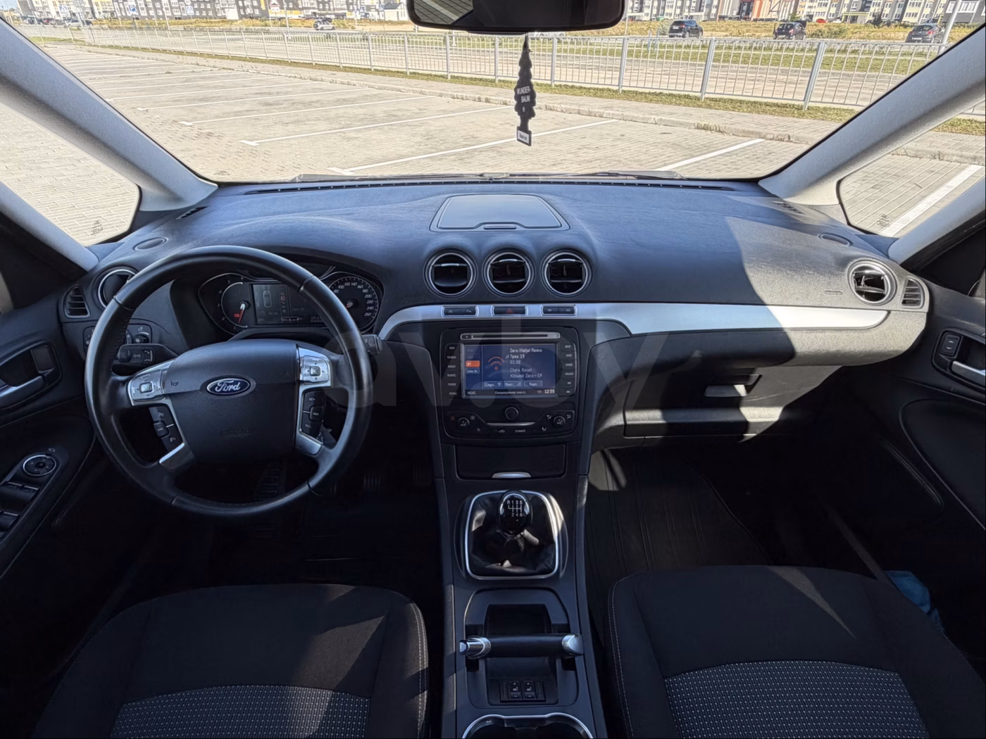 Ford Galaxy фото 12