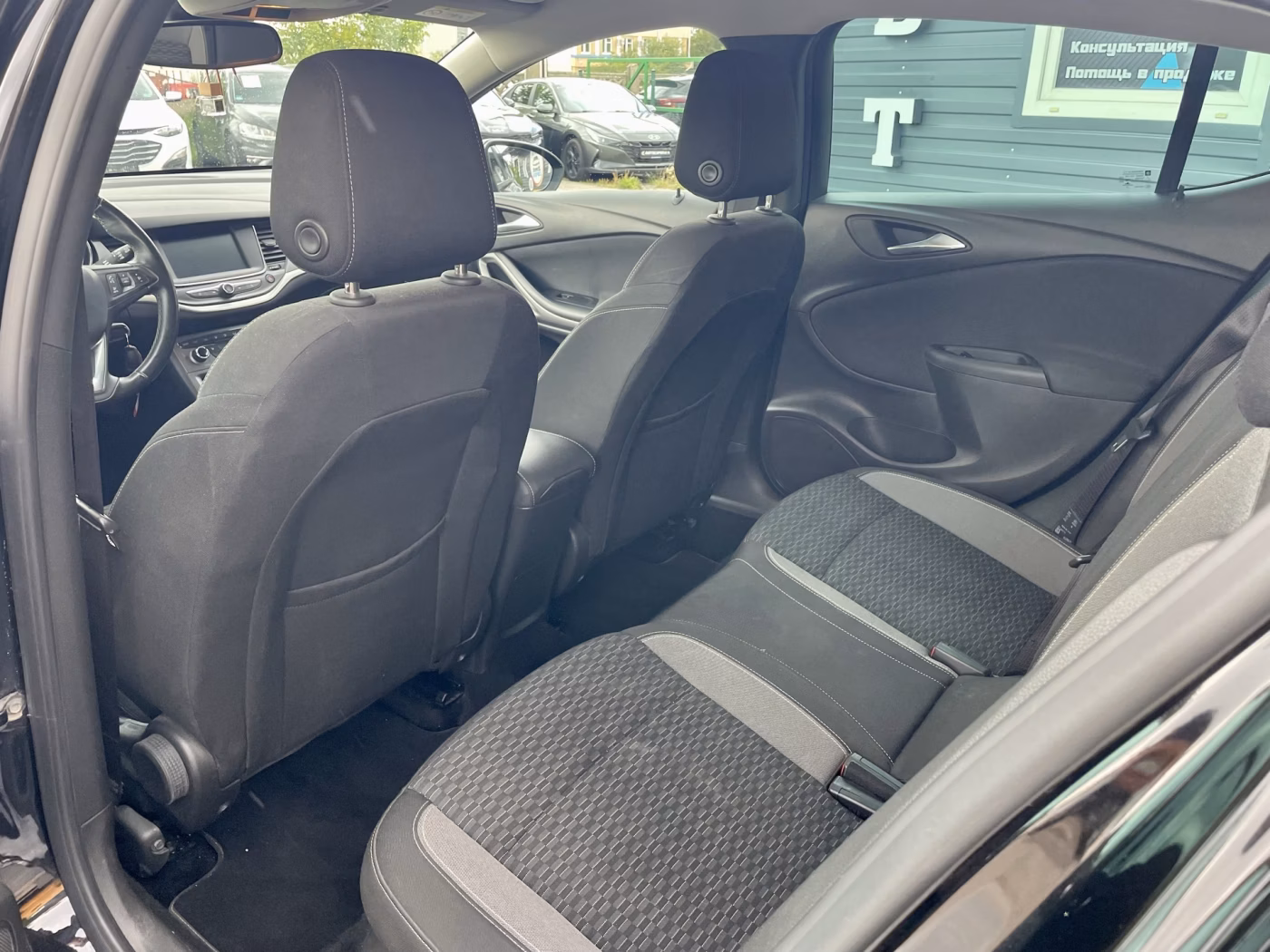 Opel Astra фото 14