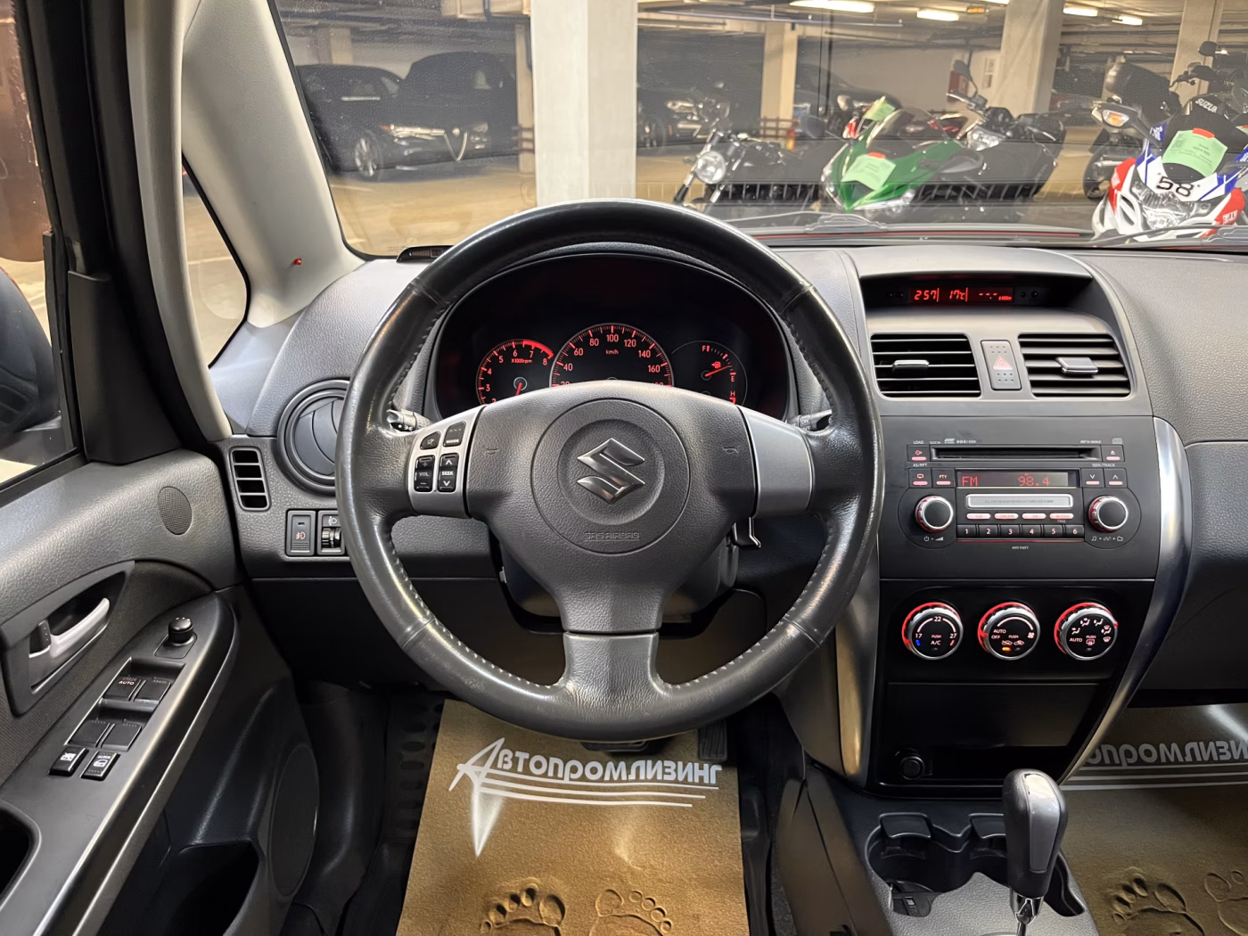 Suzuki SX4 фото 15