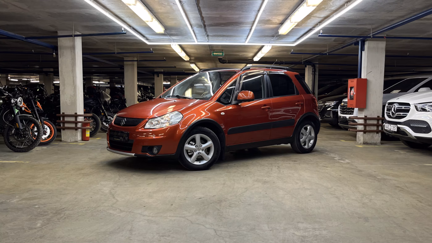 Suzuki SX4 фото 3
